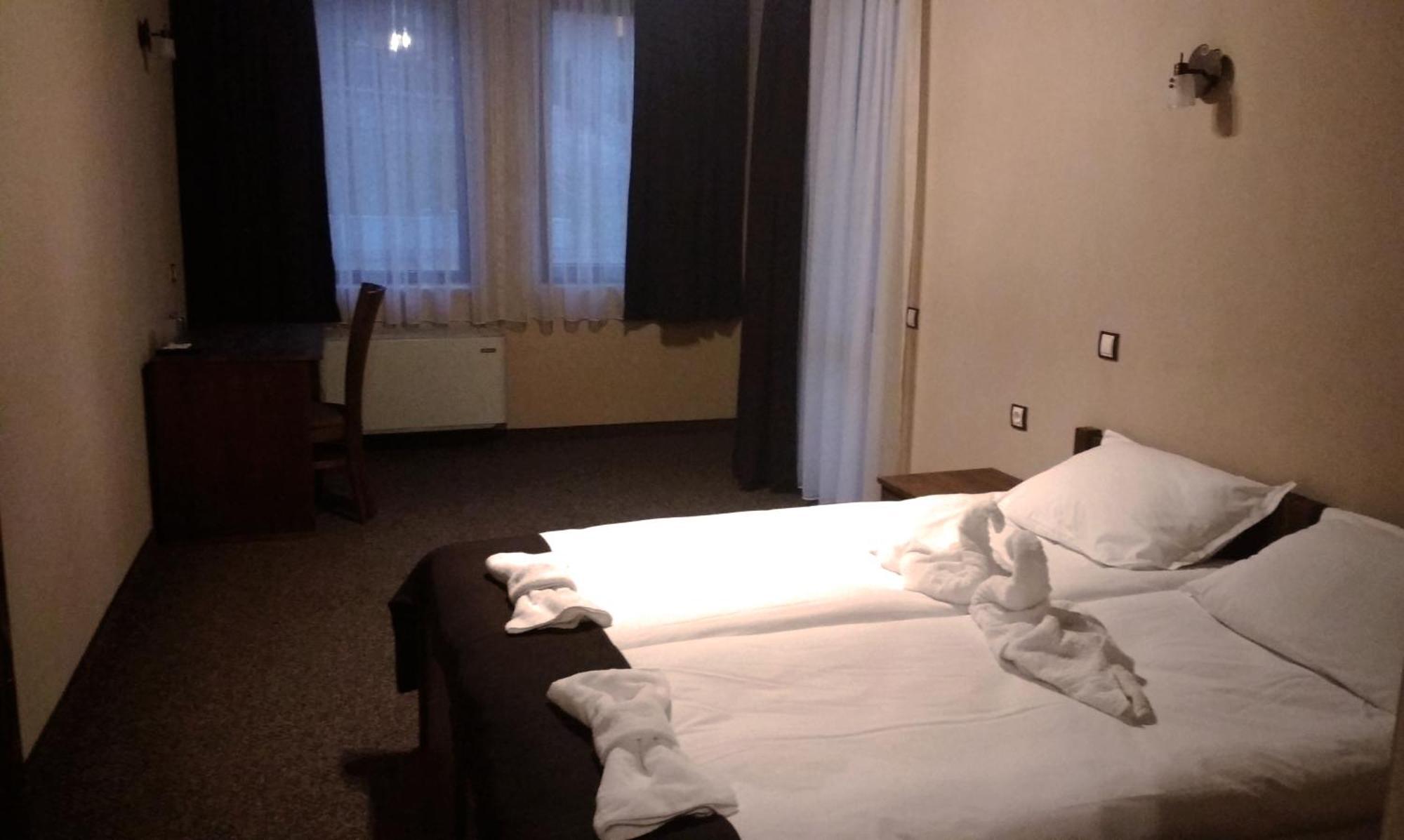 Family hotel Valchanovata Kashta Fotinovo Pokoj fotografie