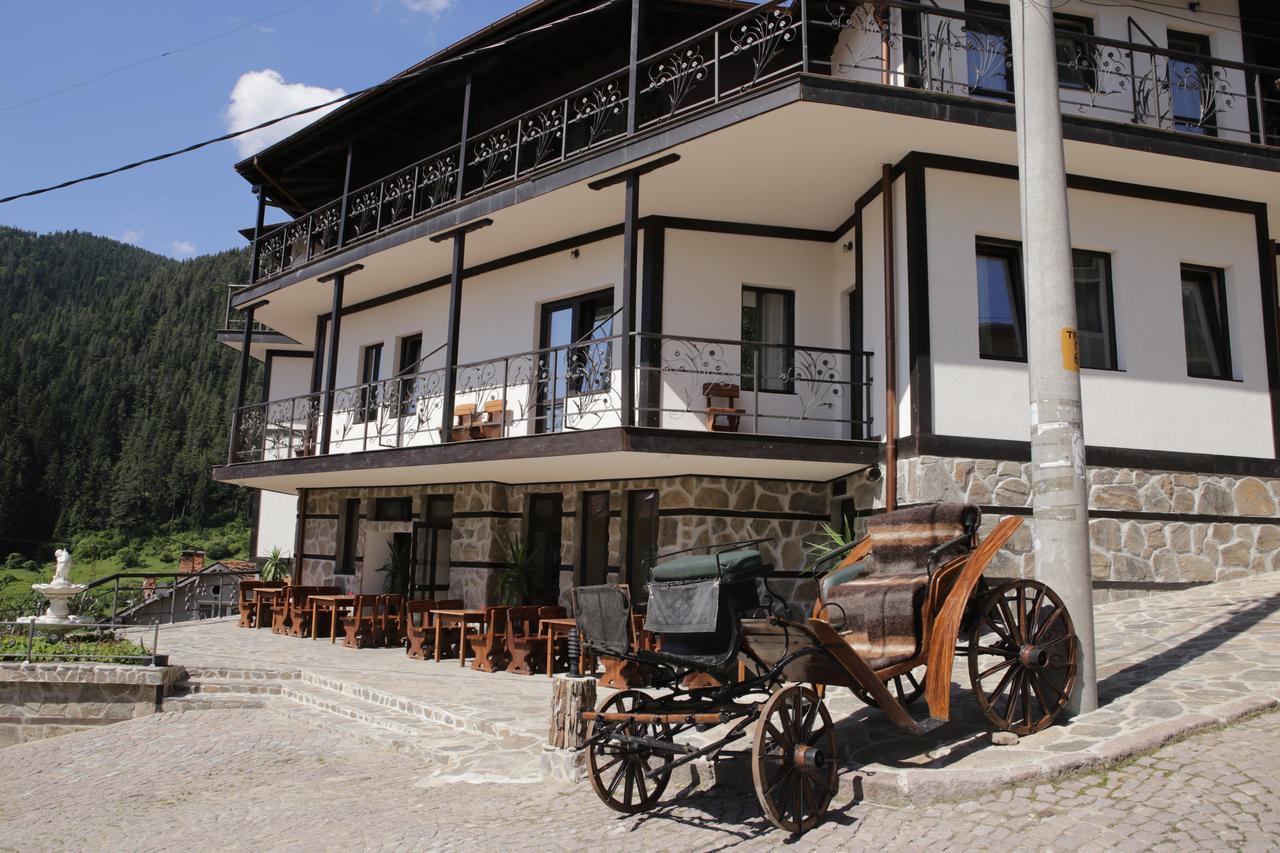 Family hotel Valchanovata Kashta Fotinovo Exteriér fotografie